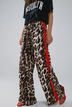 Load image into Gallery viewer, The Sporty Leopard Pants