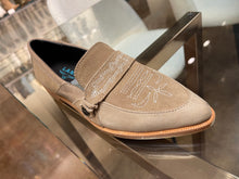 Load image into Gallery viewer, MARTINGALE LOAFER - LATTE SUEDE
