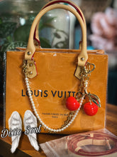 Load image into Gallery viewer, Put it in the Bag 4 White Cherries &amp; Pearls