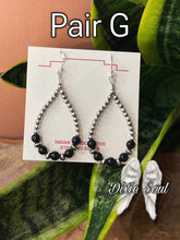 Load image into Gallery viewer, Hoops