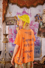 Load image into Gallery viewer, TOP 2344 | Frida Nectar T | Color: Vision