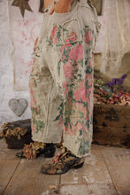 Load image into Gallery viewer, PANTS 957-PETAL-OS
Vincent Dani Blues Denims