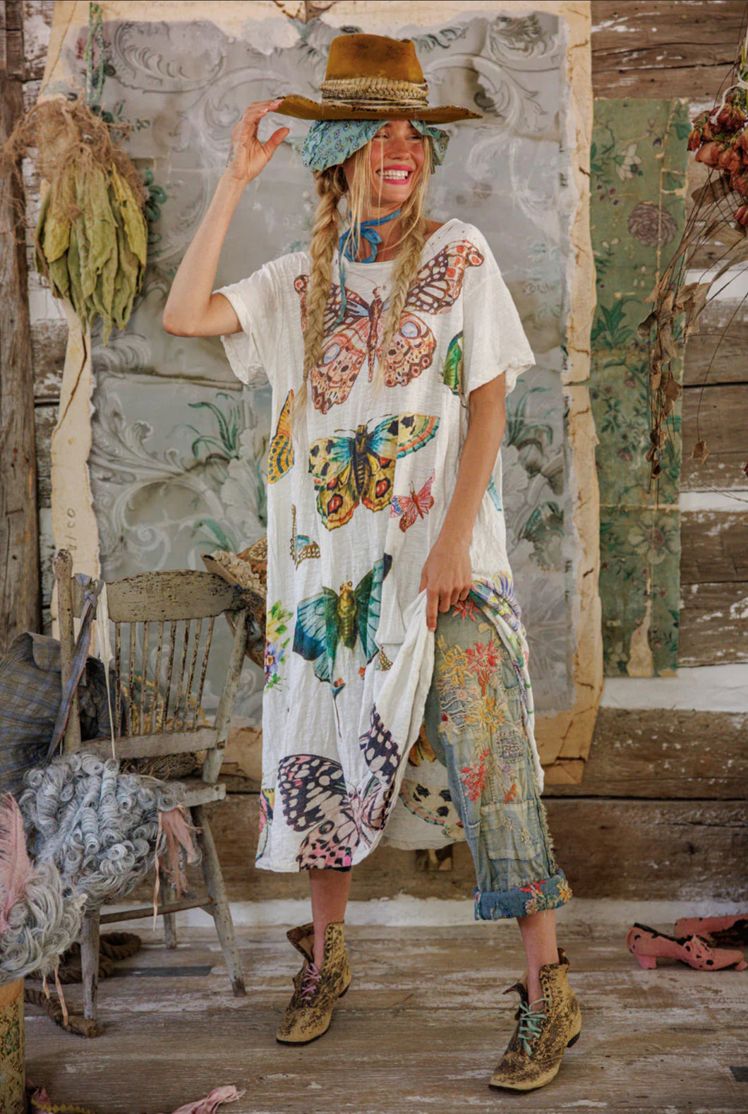 DRESS 1350-TRUE-OS
Passion Du Papillon Tee Dress