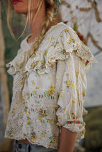 Load image into Gallery viewer, TopEadred Floral Blouse