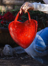 Load image into Gallery viewer, Medium Heart Leather