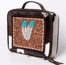 Load image into Gallery viewer, Tooled Leather Jewelry Case