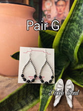 Load image into Gallery viewer, Hoops