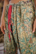 Load image into Gallery viewer, Bloomers 239 Piecewise Kiki Bloomers Kendari