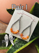 Load image into Gallery viewer, Hoops