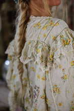 Load image into Gallery viewer, TopEadred Floral Blouse