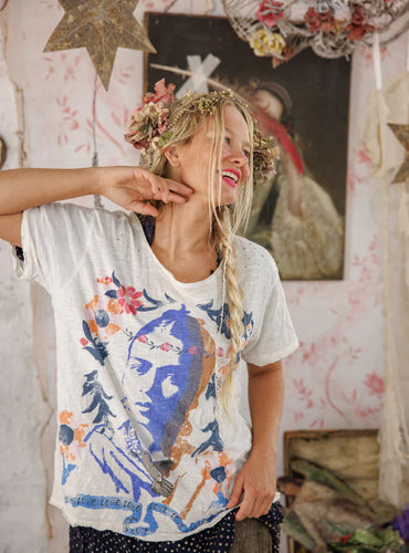 TOP 2359
Frida Baroque Tee