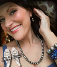 Load image into Gallery viewer, Classic Smooth by Virginia Tso