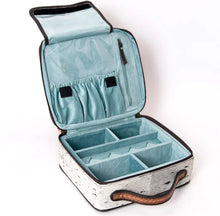 Load image into Gallery viewer, Tooled Leather Jewelry Case