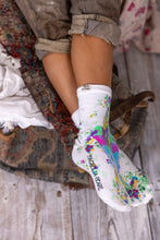 Load image into Gallery viewer, SOCKS 107 | Hummingbird MP Socks