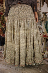 SKIRT 242-GYPSO-OS
Floral Chrystal Skirt