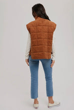 Load image into Gallery viewer, Quilted Corduroy Vest
