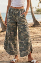 Load image into Gallery viewer, Camo Tulip Pants