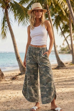 Load image into Gallery viewer, Camo Tulip Pants