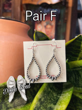 Load image into Gallery viewer, Hoops